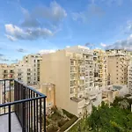 Sliema Mainstreet Designer Suite 12 With Shared Rooftop Pool And Bbq